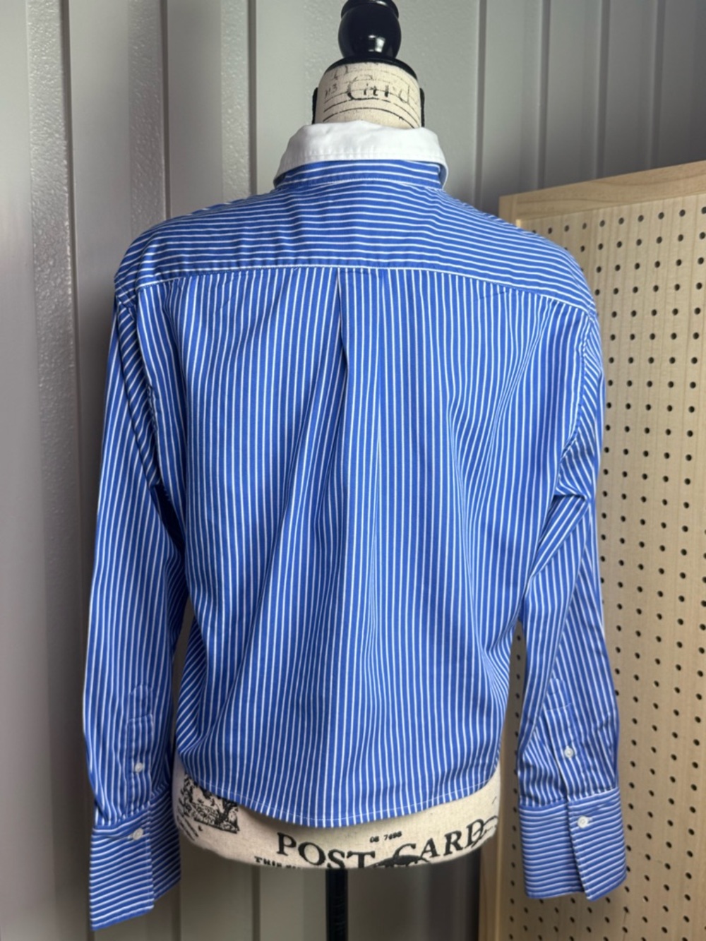Madewell Blue & White Striped Button Down Shirt Contrast Collar Size Large
Chic - Picture 4 of 9